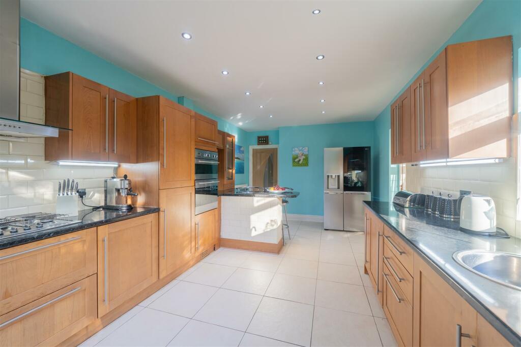 Additional image 8 of Border Road, Heswall, Wirral