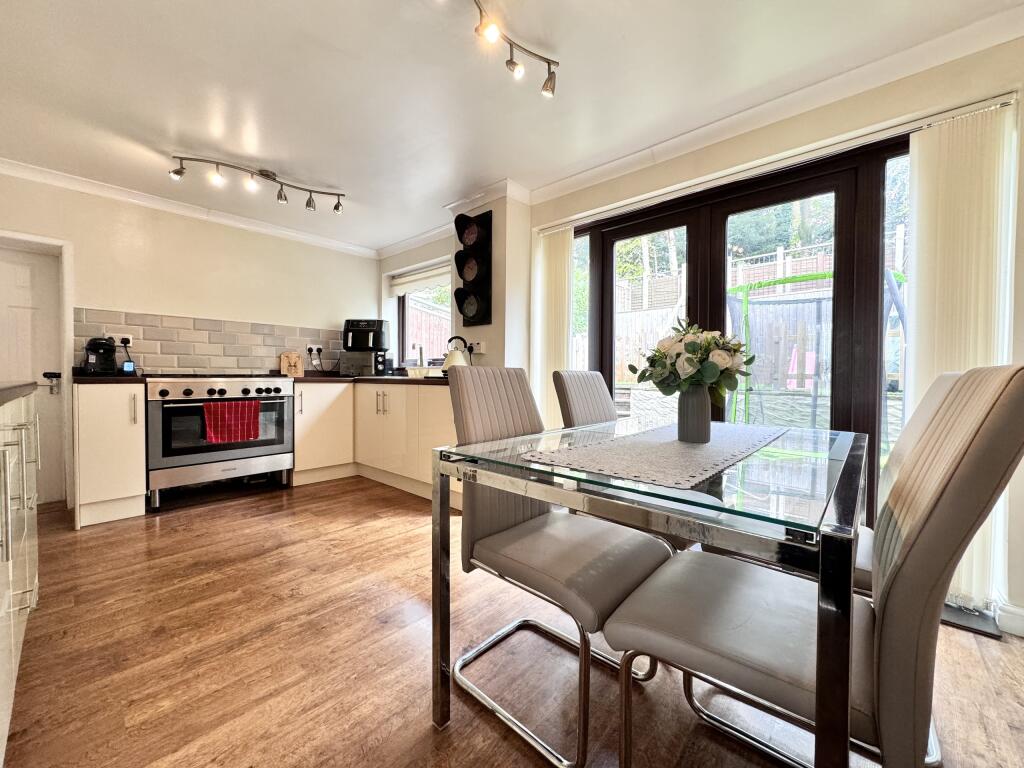 Additional image 5 of Pinecroft Avenue, Aberdare, South Glamorgan