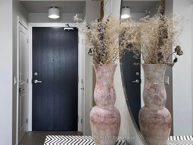 Additional image 25 of 23 Glebe Rd Unit 418