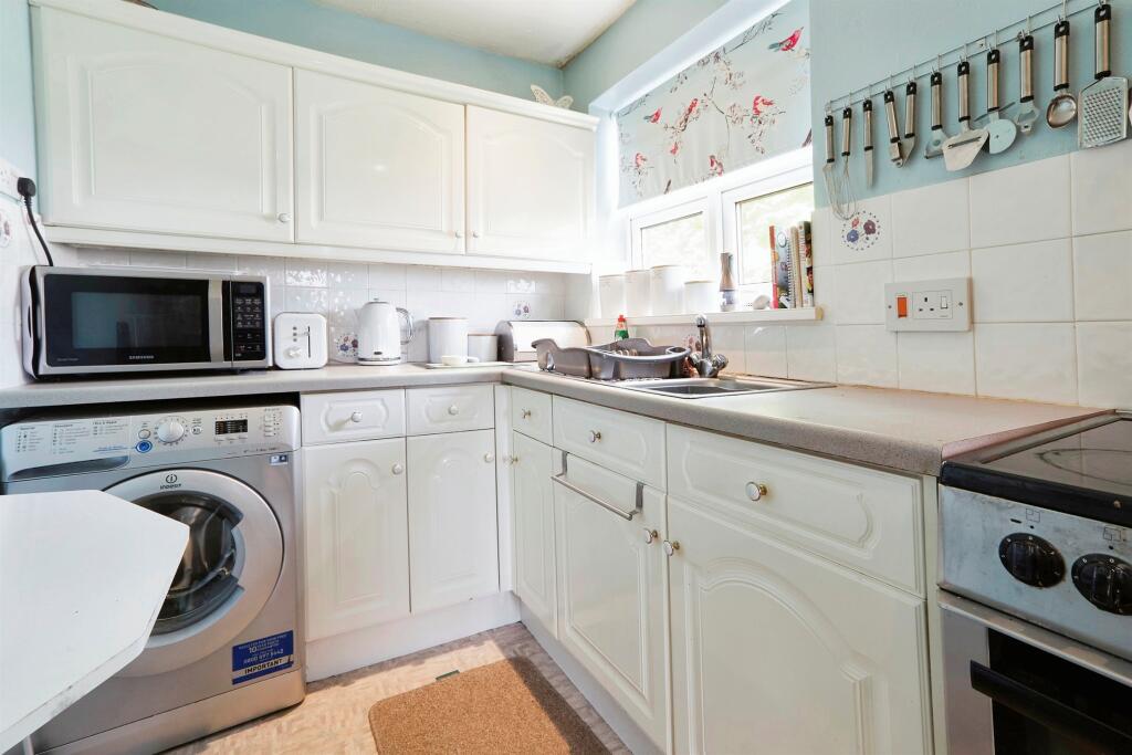 Additional image 4 of Timble Drive, Bingley