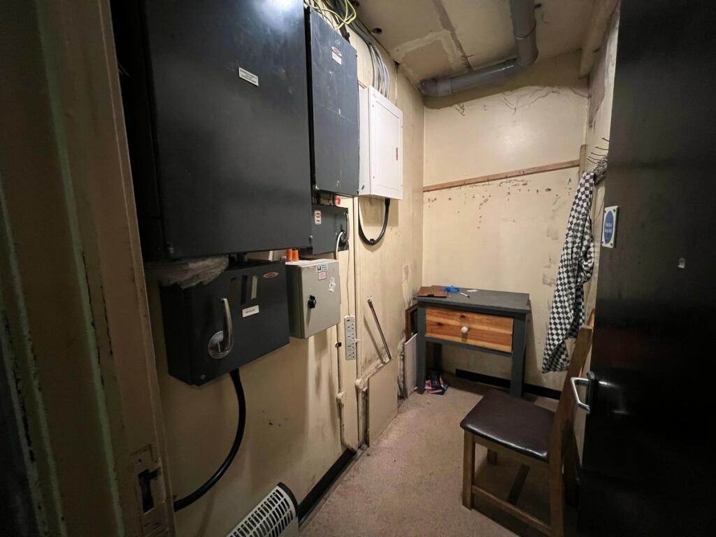 Additional image 10 of High Street Pontypridd - Pontypridd