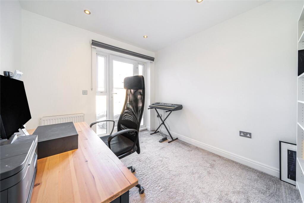 Additional image 12 of Birkbeck Road, Beckenham