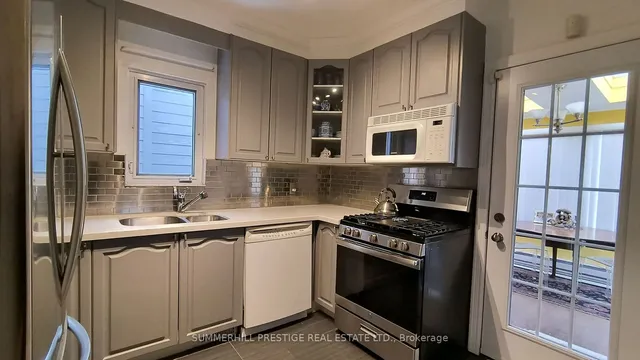 Additional image 23 of 53 Bowie Ave