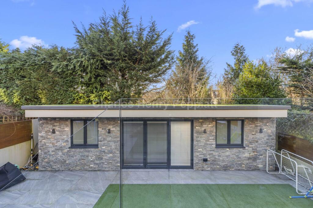 Additional image 29 of Nimrod Close, St Albans, AL4