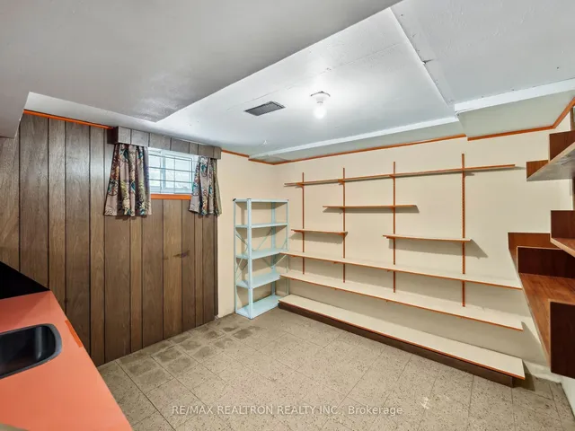 Additional image 31 of 75 Yorkview Dr