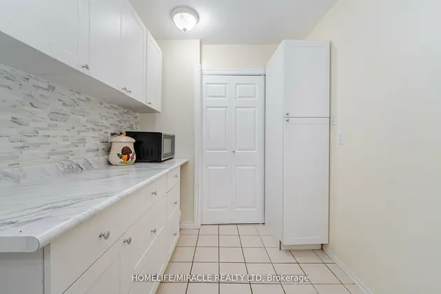 Additional image 16 of 234 Albion Rd Unit 606