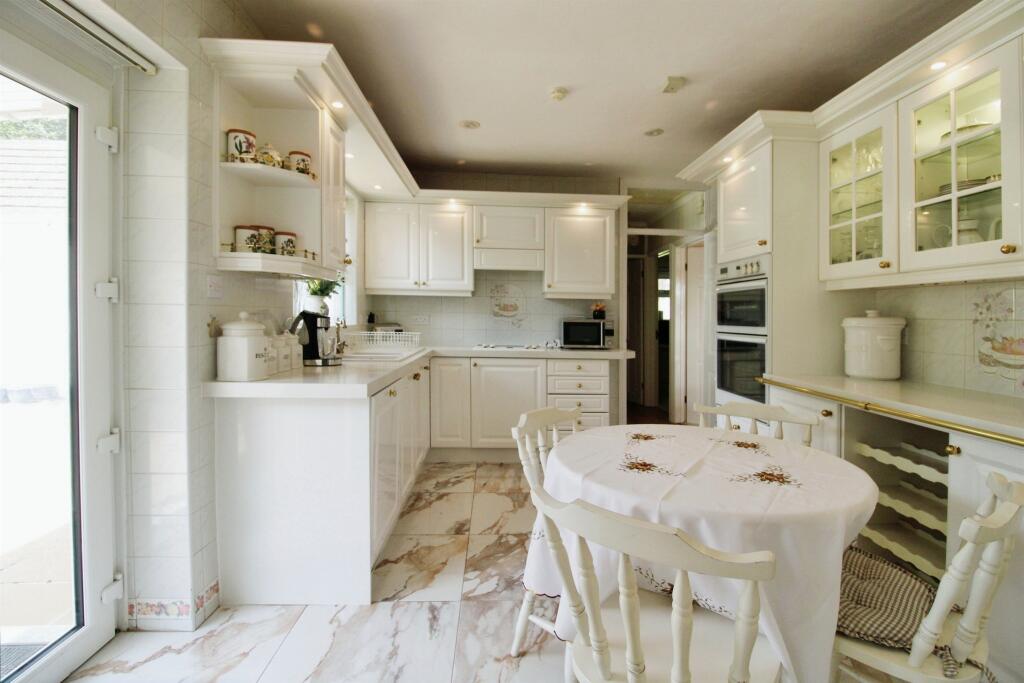 Additional image 4 of Winsford Road, Sully, Penarth