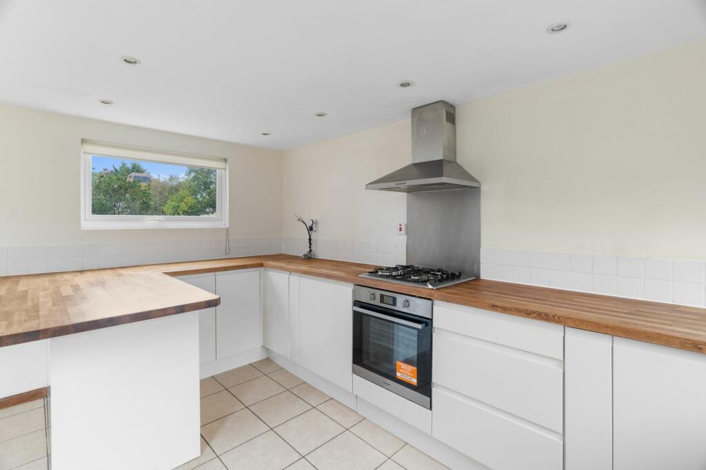 Additional image 10 of St. Vincents Close, Girton, CB3