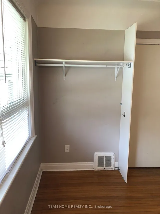 Additional image 12 of 1106 King St