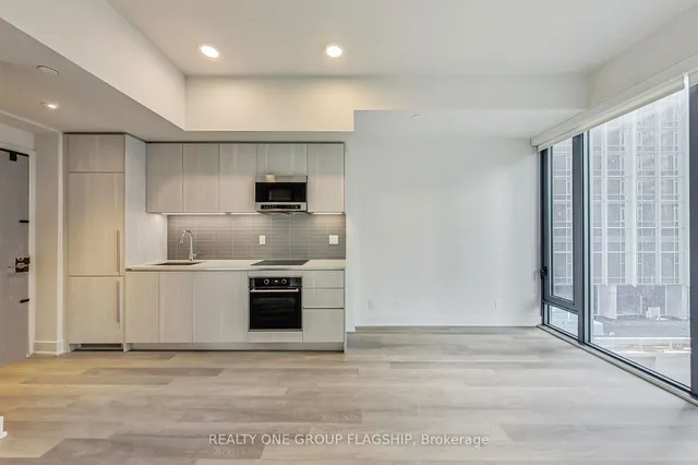 Additional image 6 of 8 Cumberland St Unit 701