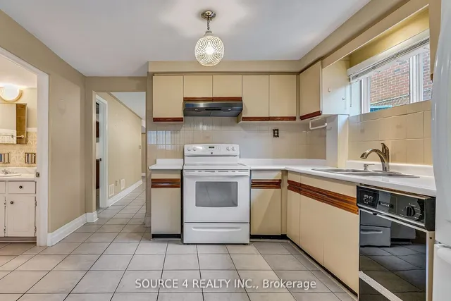 Additional image 28 of 21 Madonna Gdns