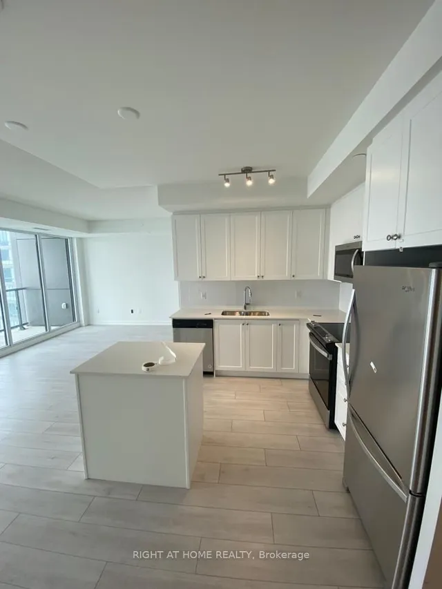 Additional image 7 of 55 Duke St Unit 1110