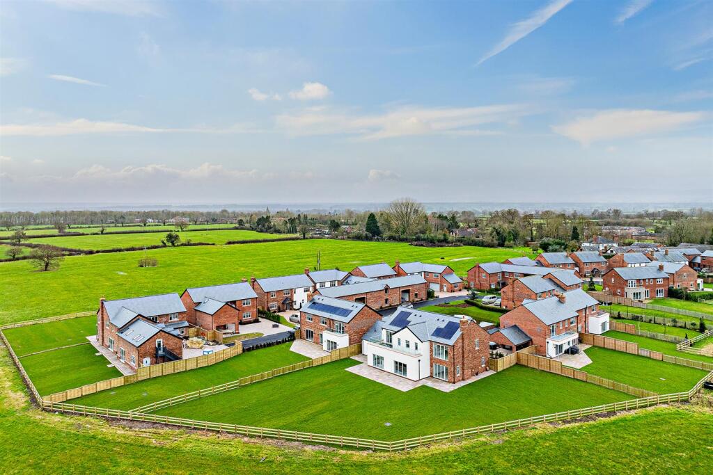 Additional image 4 of Belgrave Garden Mews, Pulford, Chester