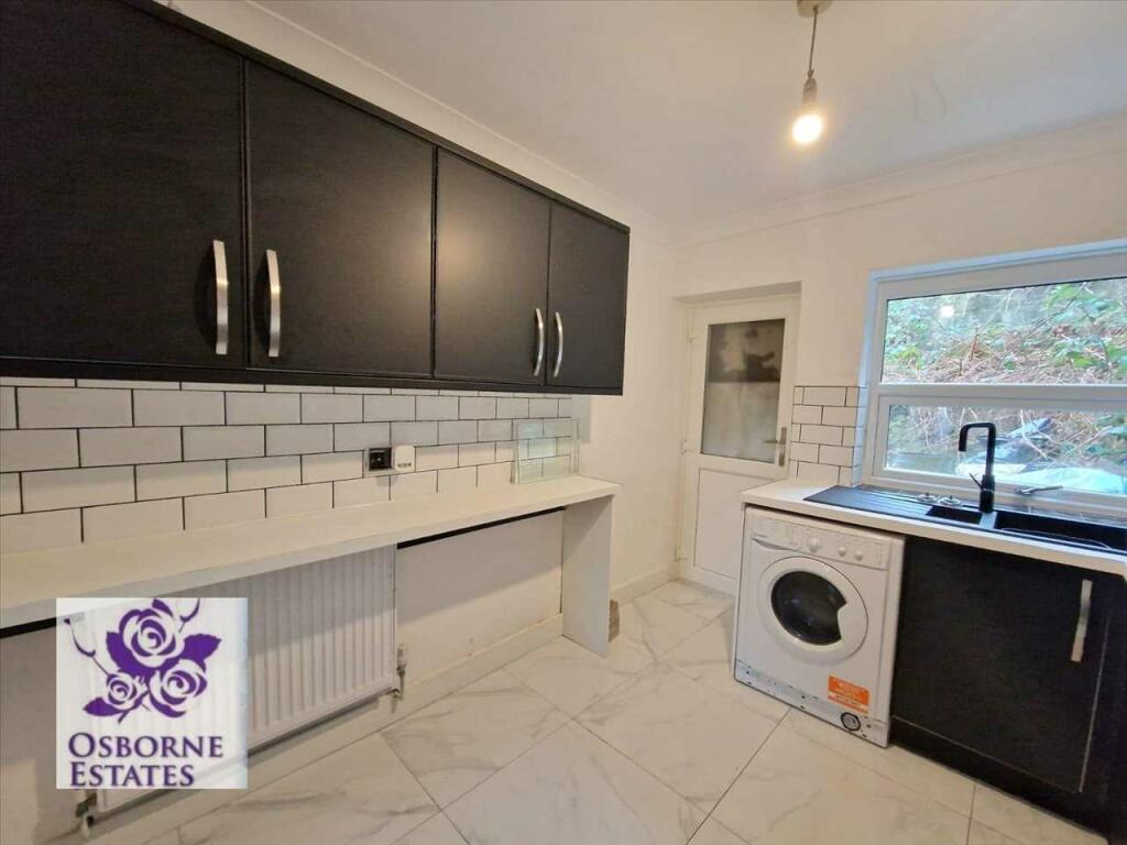 Additional image 7 of Hillside Street, Pentre