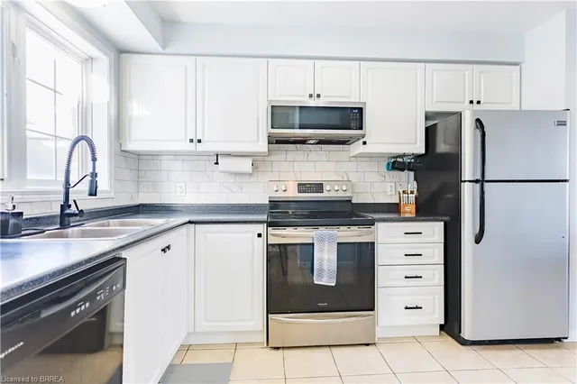 Additional image 7 of 1328 Upper Sherman Ave Unit 3