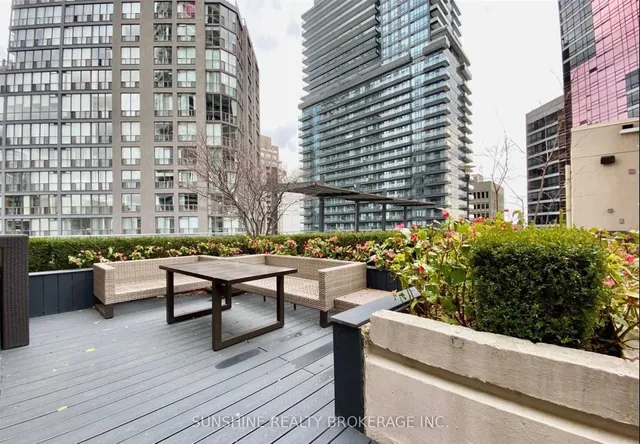 Additional image 20 of 11 St Joseph St Unit 901