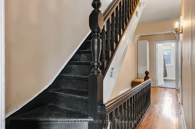 Additional image 14 of 133 Carlaw Ave