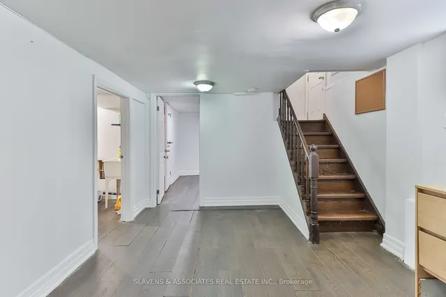 Additional image 22 of 262 Poyntz Ave