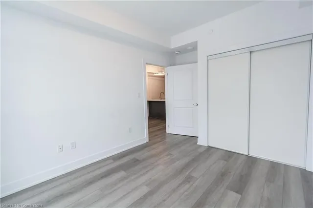 Additional image 14 of 450 Dundas St Unit 1007