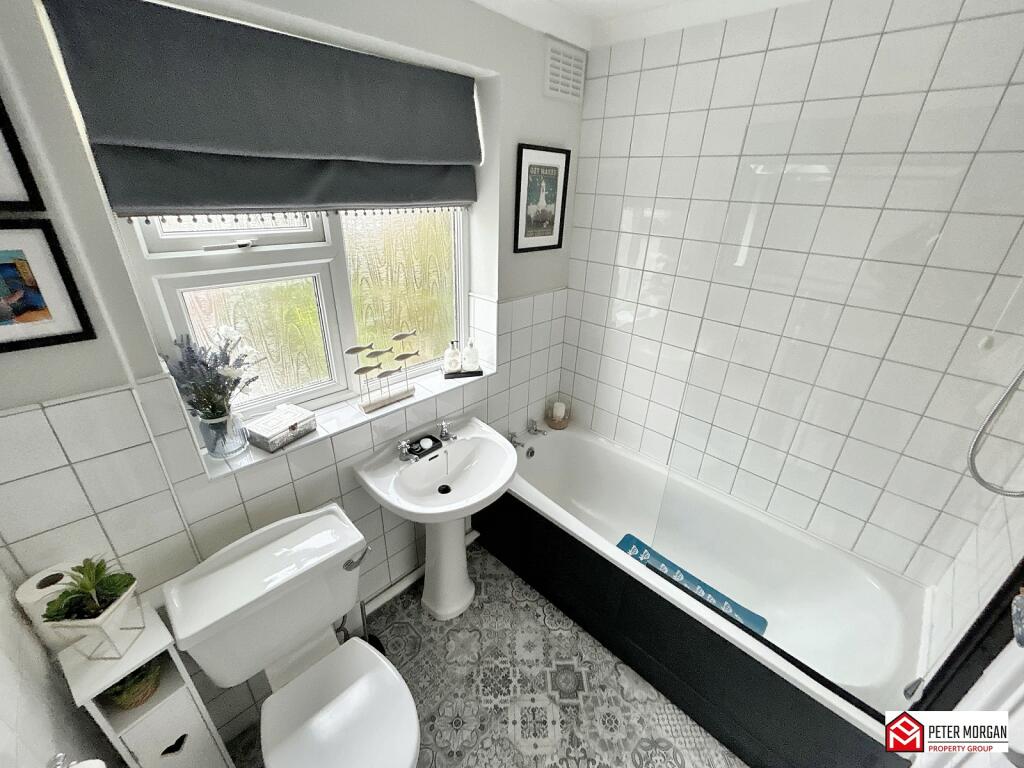 Additional image 9 of Miskin Crescent, Miskin, Pontyclun, Rhondda Cynon Taff. CF72 8JL