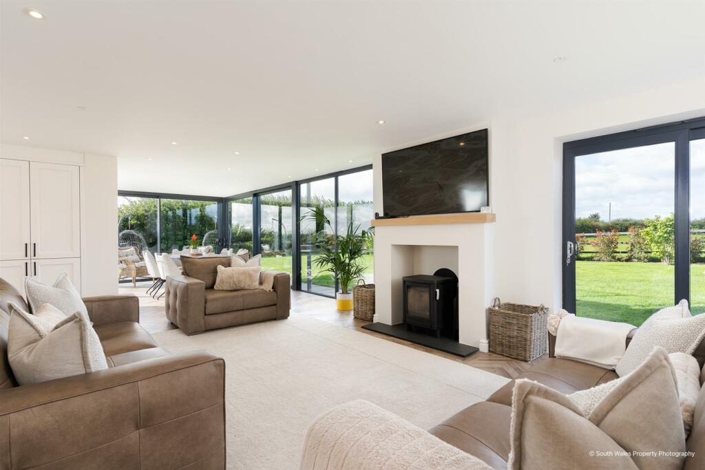 Additional image 10 of Sigingstone, Cowbridge