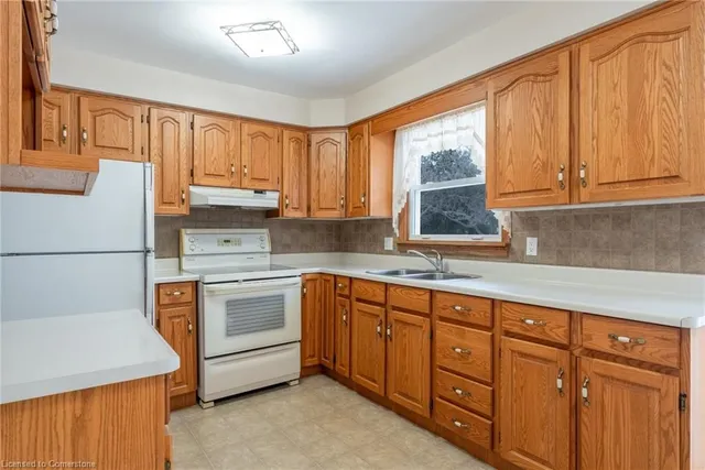 Additional image 9 of 23 Taylor Cres