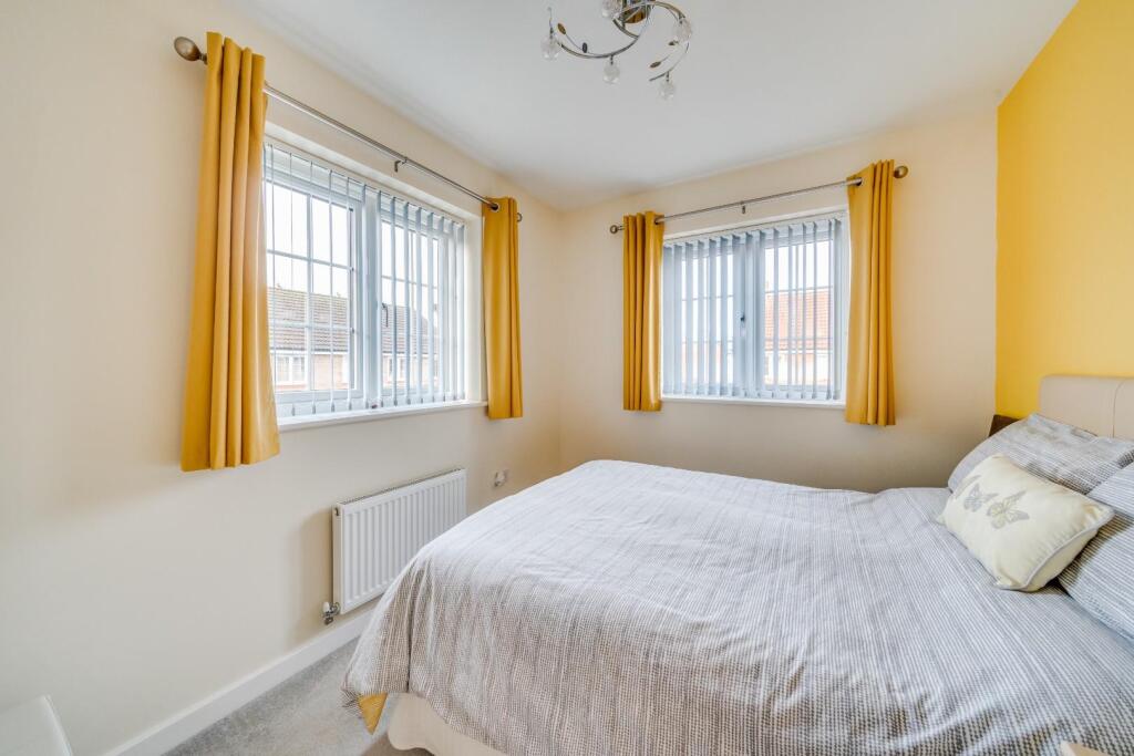 Additional image 7 of Well presented family home in Yatton's Chestnut Park