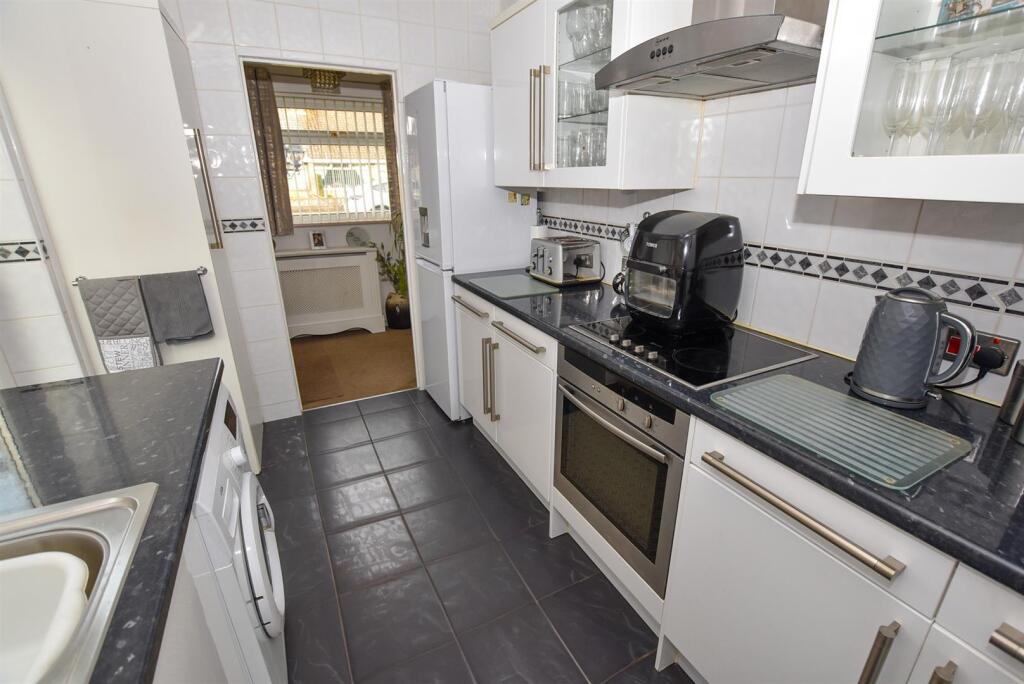 Additional image 3 of Grampian Way, Eastham