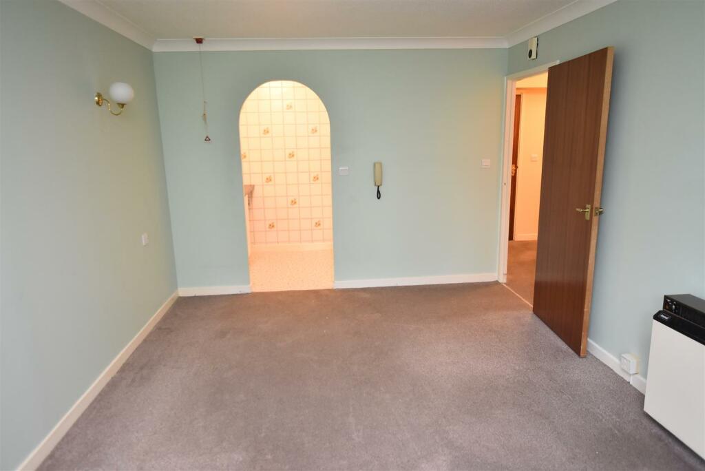 Additional image 13 of 1 Bidston Road, Prenton