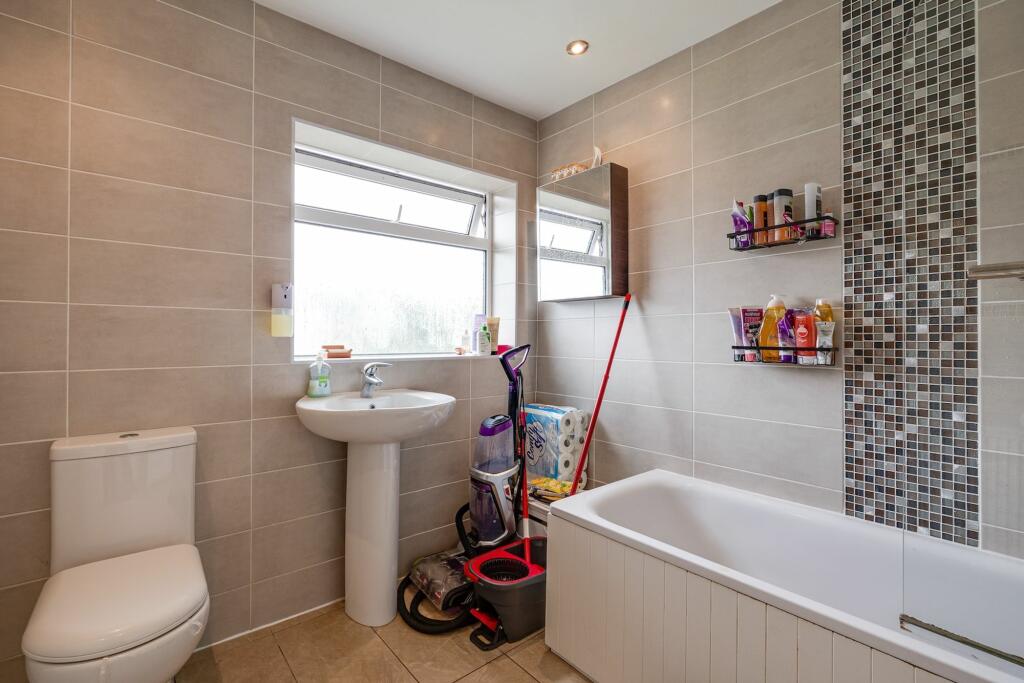 Additional image 10 of Oldfield Drive, Vicars Cross, CH3