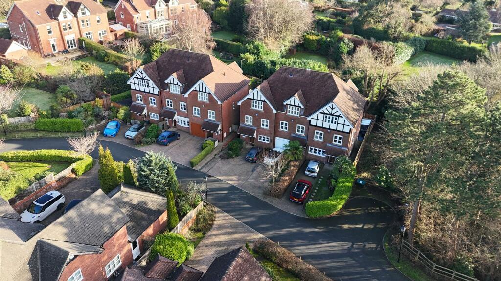 Additional image 42 of Lapwing Rise, Heswall, Wirral