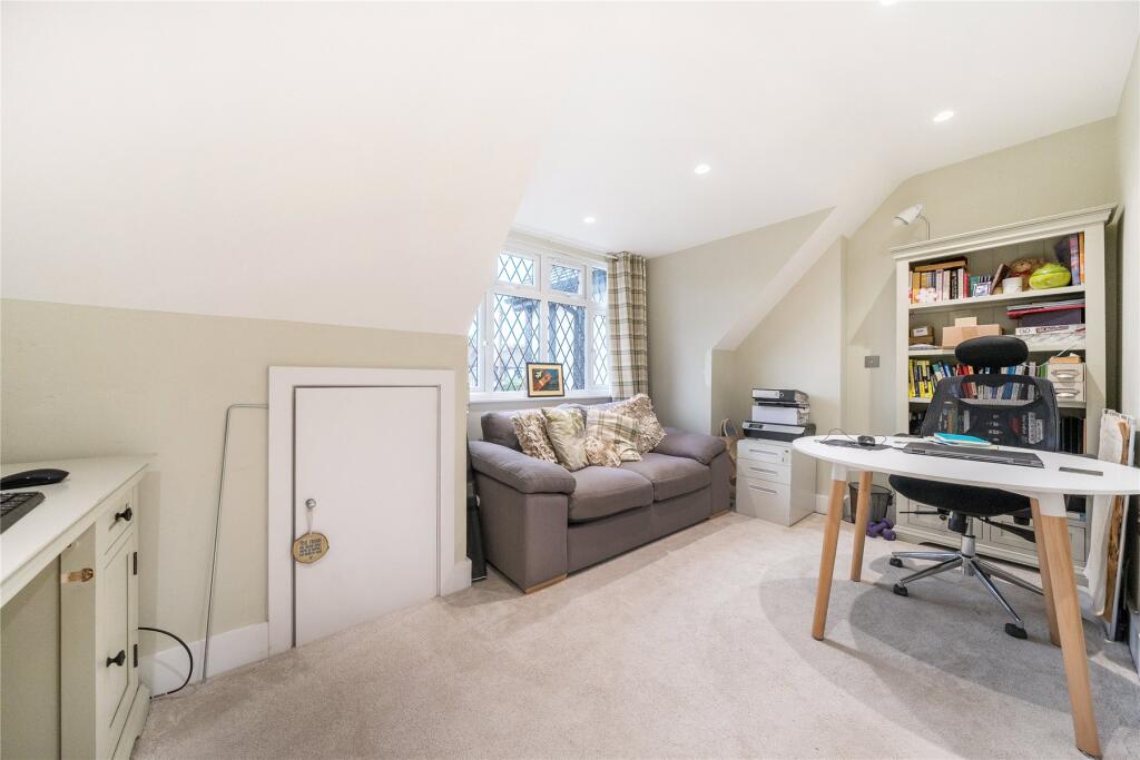 Additional image 15 of Highfield Road, Chislehurst