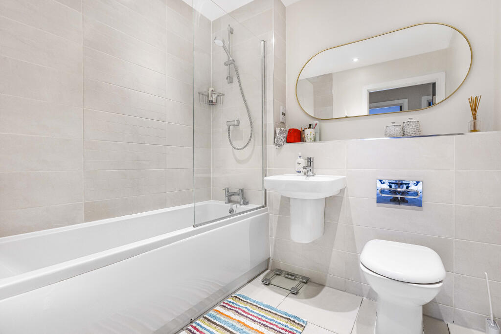 Additional image 4 of Welwyn Garden City, Hertfordshire, AL7