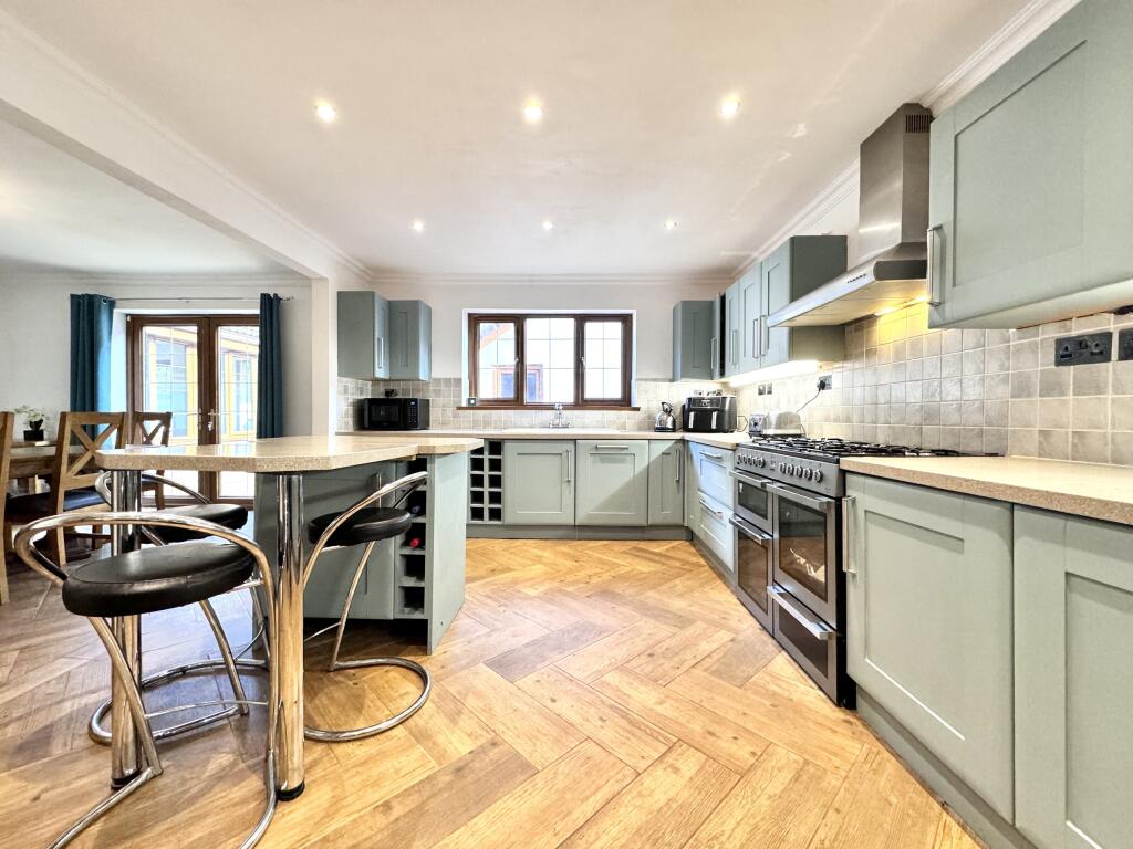 Additional image 7 of Cenarth Drive, Aberdare, South Glamorgan