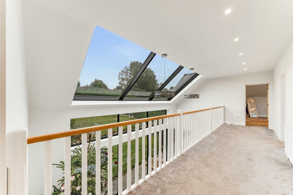 Additional image 31 of Oldfield Drive, Heswall, Wirral