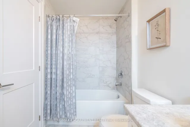 Additional image 36 of 45 Great Falls Blvd