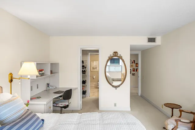 Additional image 16 of 1177 Yonge St Unit 602