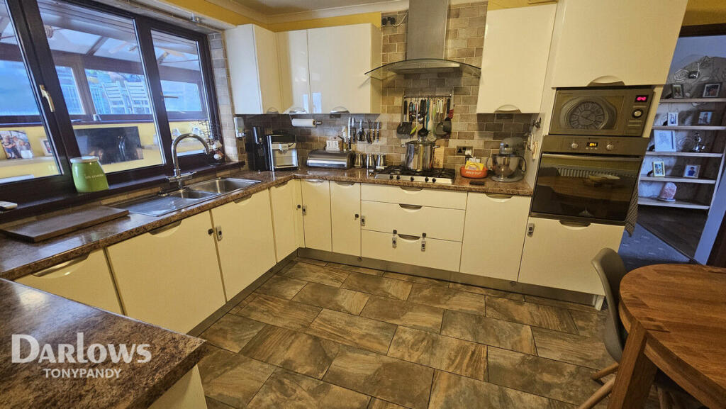 Additional image 13 of Ty Heb Enw Fenwick Street, Pontygwaith CF43