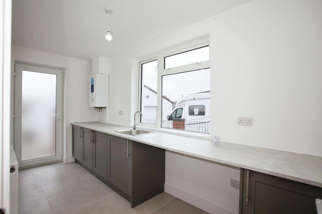 Additional image 9 of Dan-Y-Coed, Caerphilly