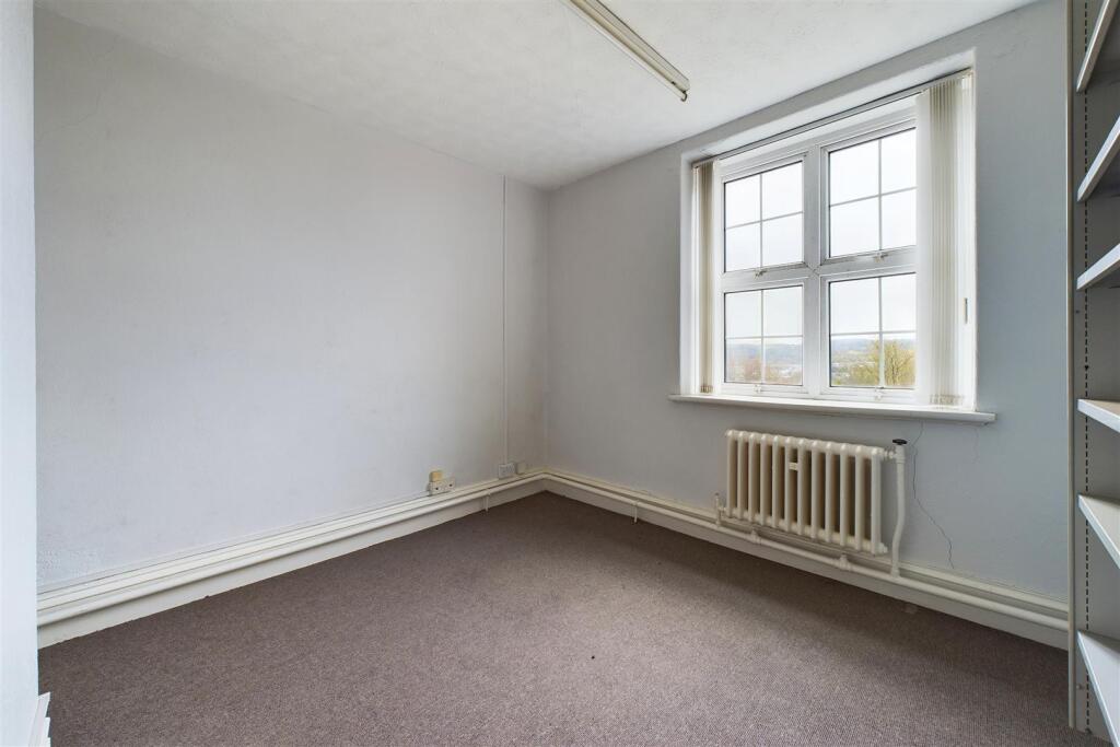 Additional image 33 of DETACHED | 0.4 ACES | CAERPHILLY