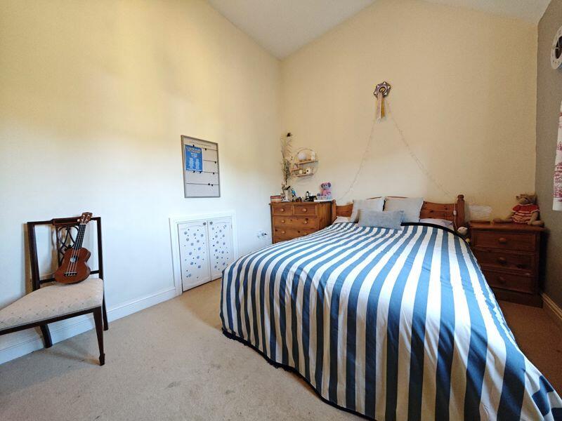 Additional image 27 of Forella, Ainstable