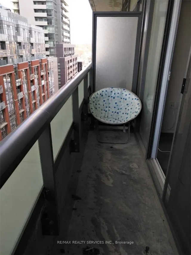 Additional image 15 of 36 Lisgar St Unit #822W