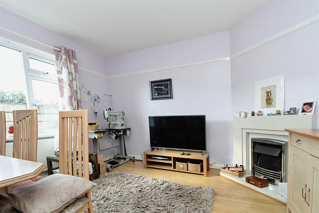 Additional image 26 of Hayes Lane, Sully, Penarth