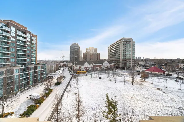 Additional image 27 of 17 Michael Power Pl Unit 606