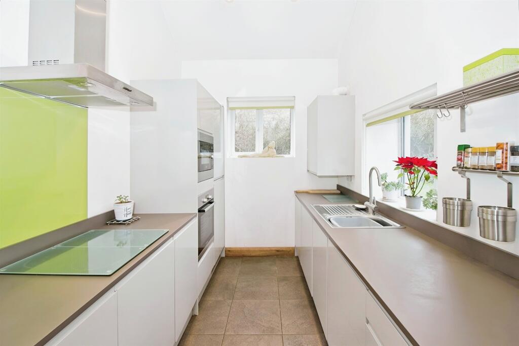 Additional image 11 of Heol-Y-Felin, Cefn Hengoed, Hengoed