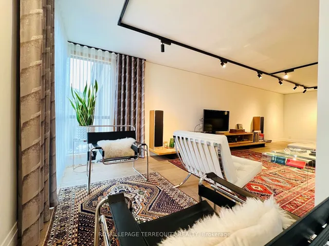 Additional image 6 of 1 Concorde Pl Unit 703