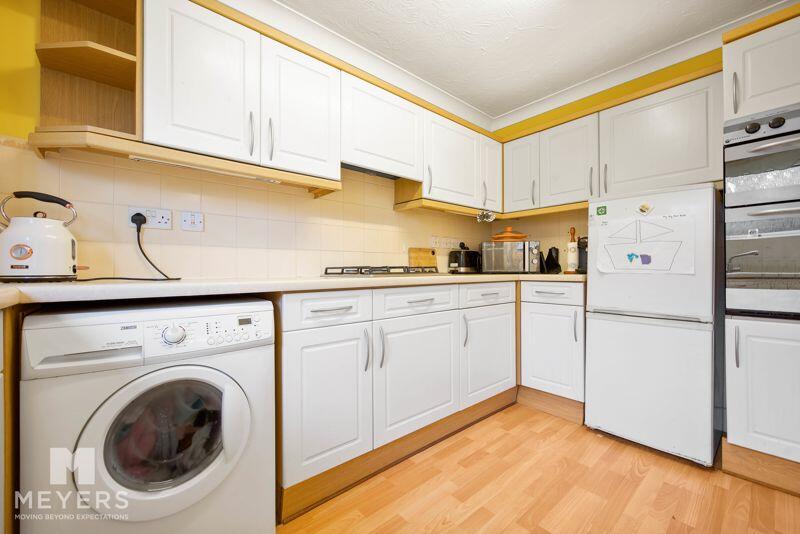 Additional image 5 of Broadleas, Ringwood Road, Ferndown
