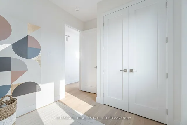 Additional image 31 of 2B Holmstead Ave