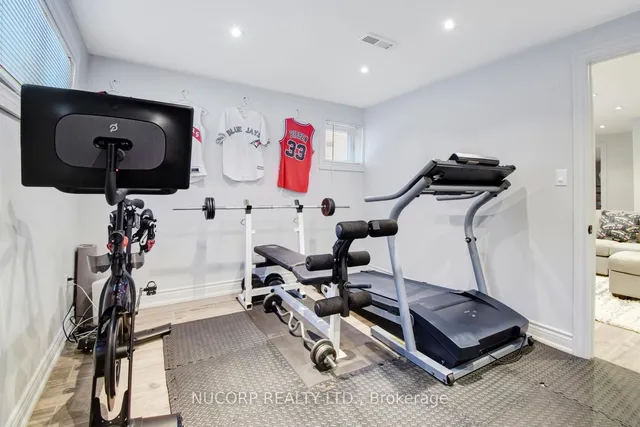 Additional image 25 of 7 Bayshill Dr