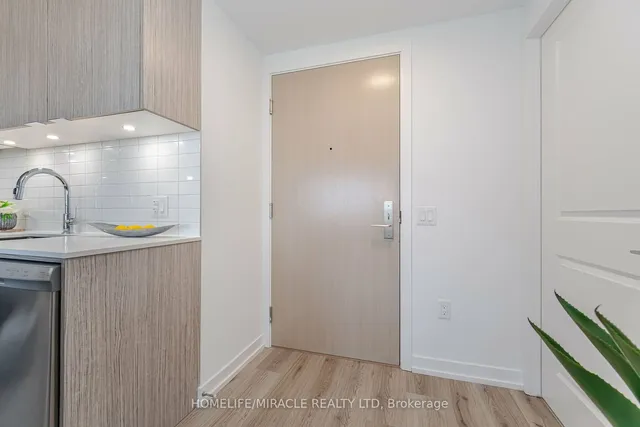 Additional image 5 of 395 Bloor St Unit 2110